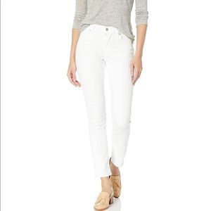 Women's Classic Mid Rise Skinny Jeans